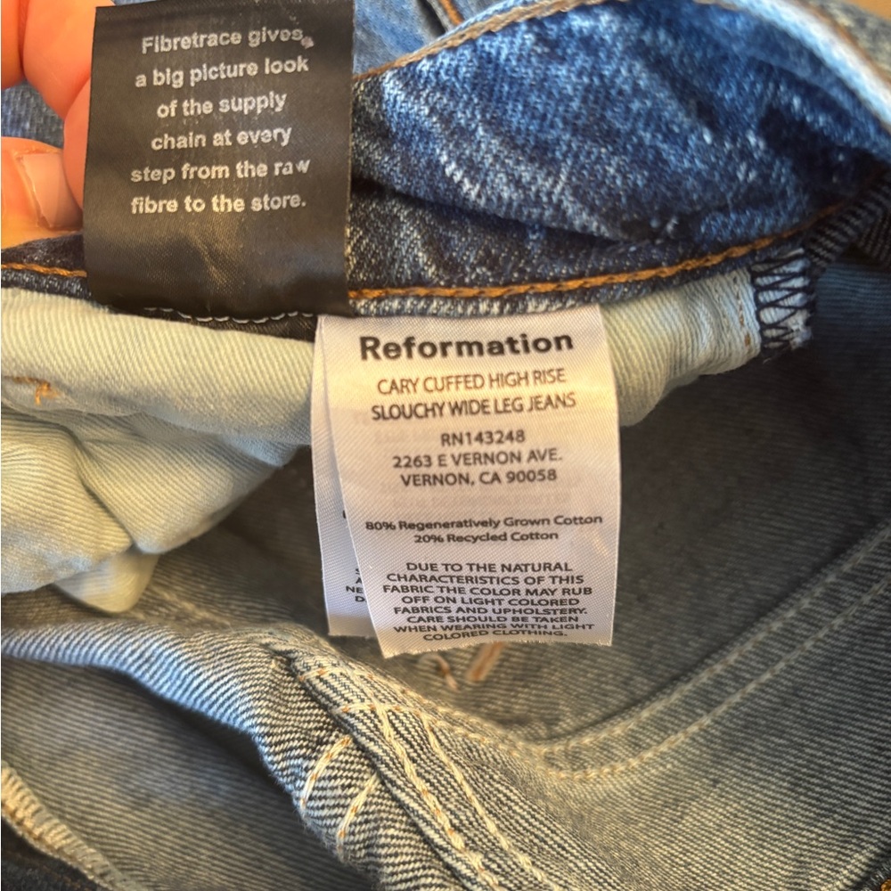 Reformation Relaxed Fit Blue Jeans - Picture 4 of 7